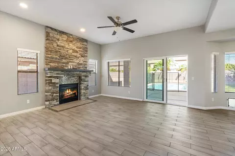 Living - 4714 E Prickly Pear Trl, Phoenix, AZ 85050 photo 3 of 7