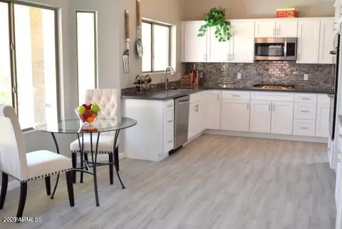 Kitchen - 4714 E Prickly Pear Trl, Phoenix, AZ 85050 photo 1 of 2