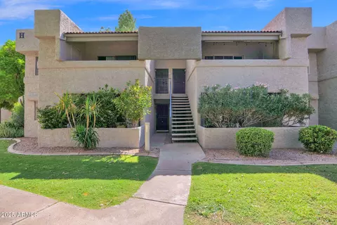 4444 E Paradise Village Pkwy #221, Phoenix, AZ 85032