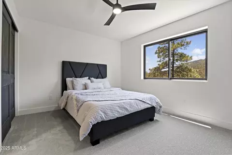 Bedroom - 6541 W Ruin Hill Loop, Pine, AZ 85544 photo 3 of 4