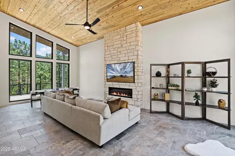 Living - 6541 W Ruin Hill Loop, Pine, AZ 85544 photo 1 of 2