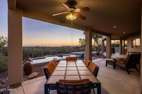 205 W Quartz Rock Rd, Phoenix, AZ 85085
