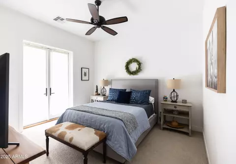 Bedroom - 3919 E Sheila Ln, Phoenix, AZ 85018 photo 6 of 6