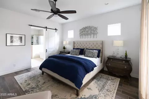 Bedroom - 3919 E Sheila Ln, Phoenix, AZ 85018 photo 3 of 6