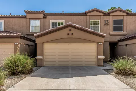125 S 56th St #18, Mesa, AZ 85206
