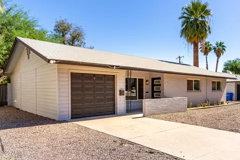 Exterior - 4735 N 24th St, Phoenix, AZ 85016 photo 4 of 10