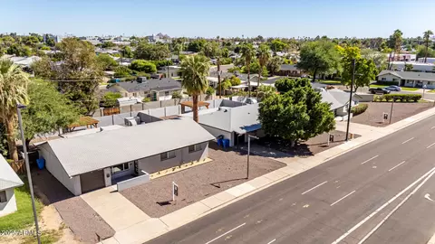 View/Area - 4735 N 24th St, Phoenix, AZ 85016 photo 5 of 12