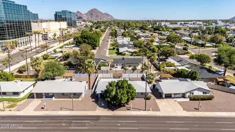 View/Area - 4735 N 24th St, Phoenix, AZ 85016 photo 6 of 12