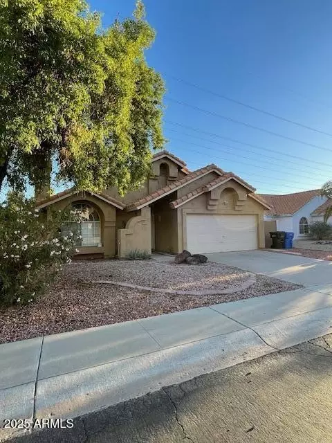 Exterior - 1937 E Renee Dr, Phoenix, AZ 85024 photo 2 of 6