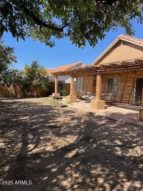 Exterior - 1937 E Renee Dr, Phoenix, AZ 85024 photo 6 of 6