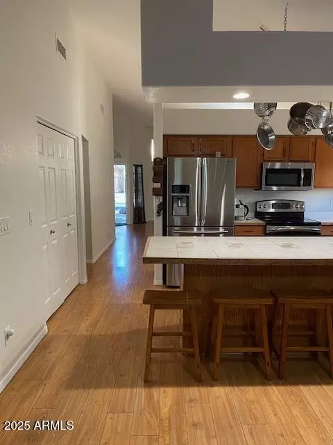 Kitchen - 1937 E Renee Dr, Phoenix, AZ 85024 photo 4 of 5