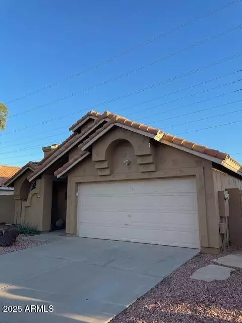 Exterior - 1937 E Renee Dr, Phoenix, AZ 85024 photo 3 of 6