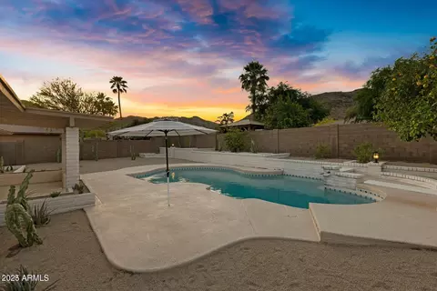 Exterior - 4324 E Sunrise Dr, Phoenix, AZ 85044 photo 1 of 3