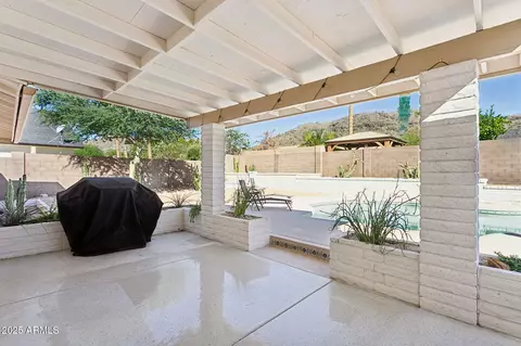 Exterior - 4324 E Sunrise Dr, Phoenix, AZ 85044 photo 2 of 3