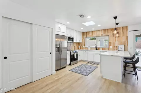 Kitchen - 4324 E Sunrise Dr, Phoenix, AZ 85044 photo 2 of 3