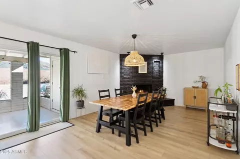 Dining - 4324 E Sunrise Dr, Phoenix, AZ 85044 photo 1 of 2