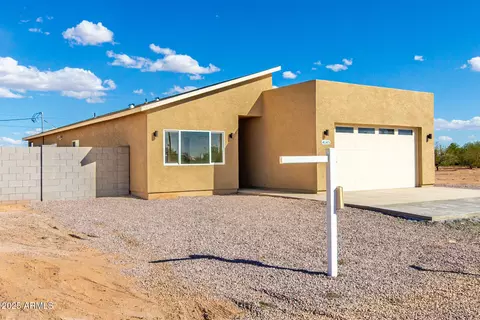 4145 N Golden St, Eloy, AZ 85131