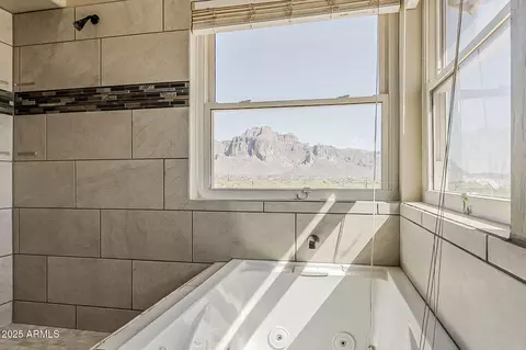 Bath - 1410 N Goldfield Rd, Apache Junction, AZ 85119 photo 2 of 4