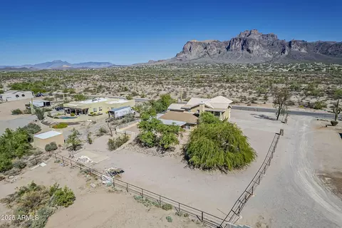 View/Area - 1410 N Goldfield Rd, Apache Junction, AZ 85119 photo 5 of 8