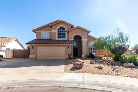 7365 W Via Del Sol Dr, Glendale, AZ 85310