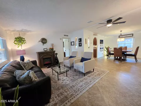 2233 E Behrend Dr #26, Phoenix, AZ 85024