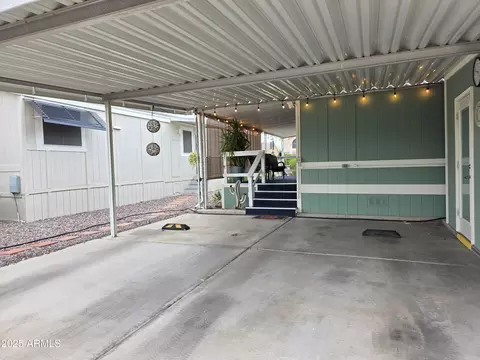 2233 E Behrend Dr #26, Phoenix, AZ 85024 photo 4