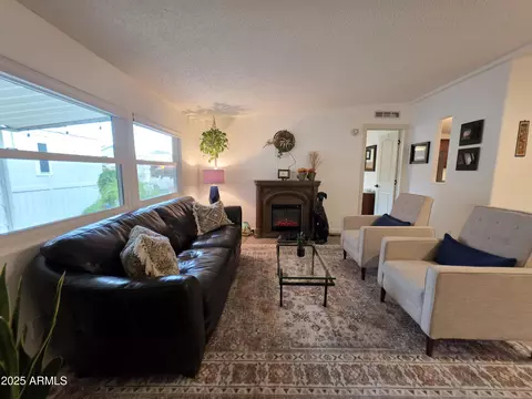 2233 E Behrend Dr #26, Phoenix, AZ 85024 photo 9