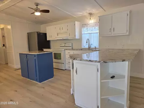 2233 E Behrend Dr #45, Phoenix, AZ 85024 photo 12