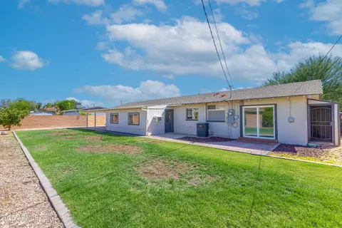Exterior - 724 E 6th St, Mesa, AZ 85203 photo 2 of 8
