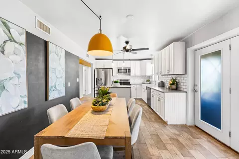 Dining - 724 E 6th St, Mesa, AZ 85203 photo 2 of 5