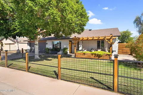 5727 S Siesta Ln, Tempe, AZ 85283