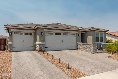 19806 W San Miguel Ave, Litchfield Park, AZ 85340