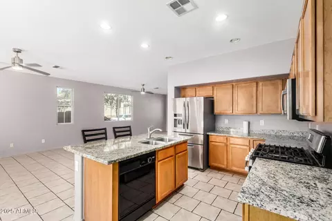 Kitchen - 3911 E Pollack St, Phoenix, AZ 85042 photo 6 of 6