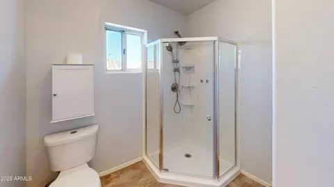 Bath - 1331 E Libby St, Phoenix, AZ 85022 photo 4 of 5