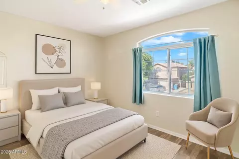 Bedroom - 1331 E Libby St, Phoenix, AZ 85022 photo 2 of 3