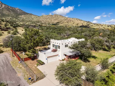 4339 E Wickersham Rd, Hereford, AZ 85615