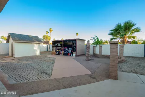 Exterior - 7531 W Osborn Rd, Phoenix, AZ 85033 photo 8 of 8