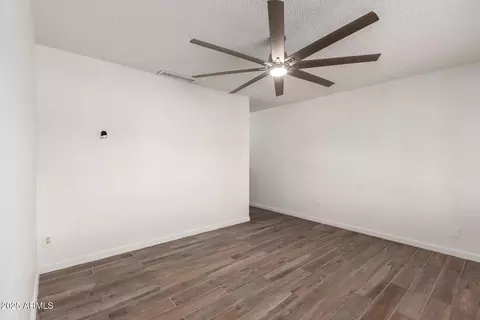 Living - 7531 W Osborn Rd, Phoenix, AZ 85033 photo 1 of 1