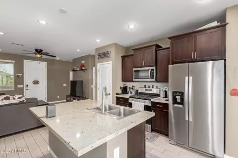 40550 W Hillman Dr, Maricopa, AZ 85138