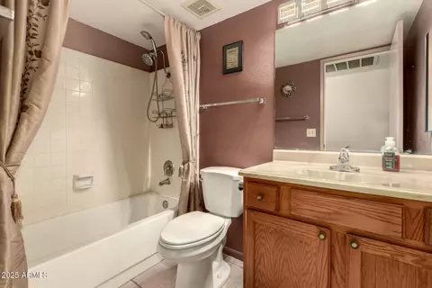 Bath - 234 S Glenmar Rd, Mesa, AZ 85208 photo 2 of 2