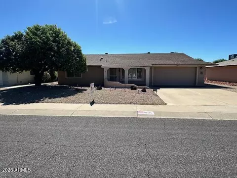 9631 W Spanish Moss Ln, Sun City, AZ 85373