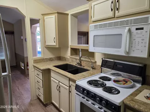 2359 S Pomo Ave, Apache Junction, AZ 85119 photo 12