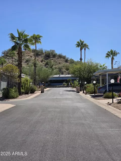 2233 E Behrend Dr #250, Phoenix, AZ 85024 photo 2