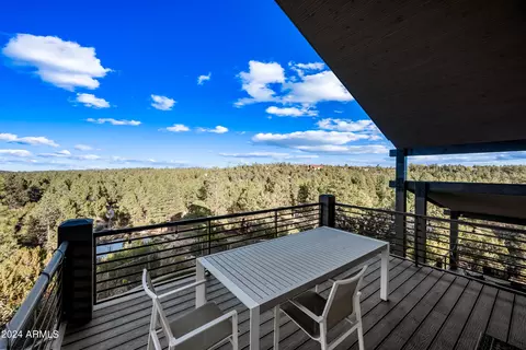 Exterior - 2262 Meadow Trl, Overgaard, AZ 85933 photo 27 of 27