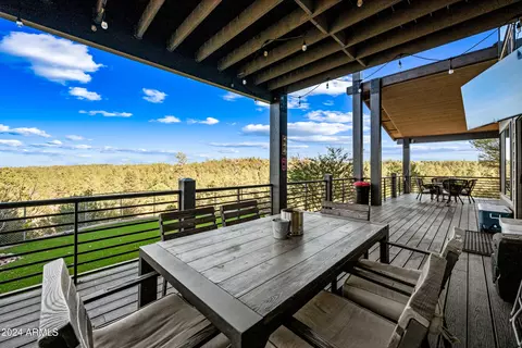 Exterior - 2262 Meadow Trl, Overgaard, AZ 85933 photo 18 of 27