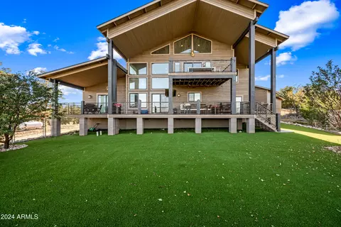 Exterior - 2262 Meadow Trl, Overgaard, AZ 85933 photo 22 of 27