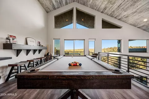 Entry Way - 2262 Meadow Trl, Overgaard, AZ 85933 photo 5 of 7