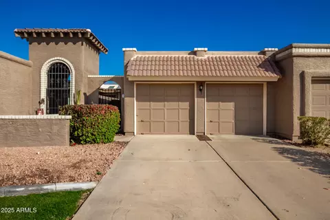 25239 S Glenburn Dr, Sun Lakes, AZ 85248