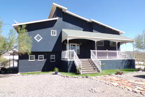 149 N Charlotte St, Queen Valley, AZ 85118