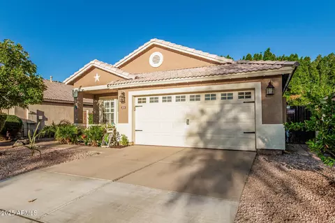 303 N Hudson Pl, Chandler, AZ 85225